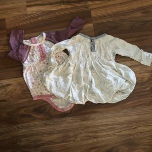 Burt’s Bees Baby Two Piece Bundle